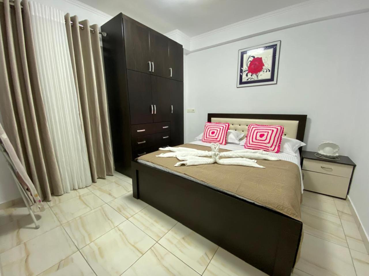 Olive Tree Apartment ساراندا المظهر الخارجي الصورة