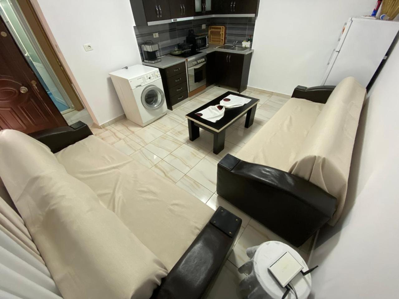 Olive Tree Apartment ساراندا المظهر الخارجي الصورة