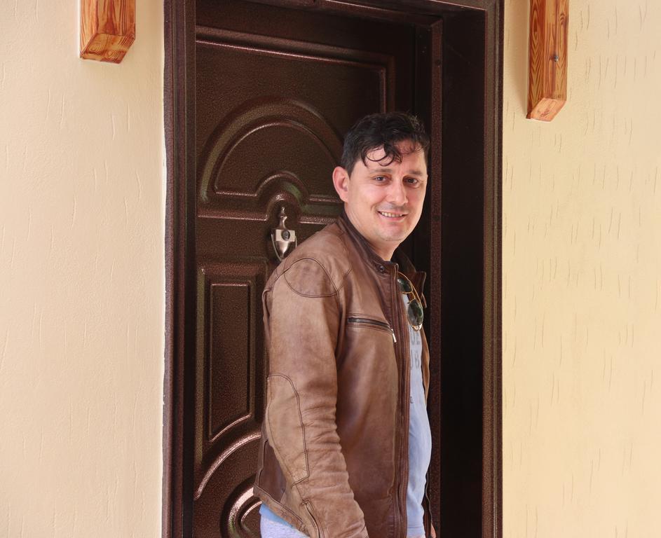 Olive Tree Apartment ساراندا المظهر الخارجي الصورة