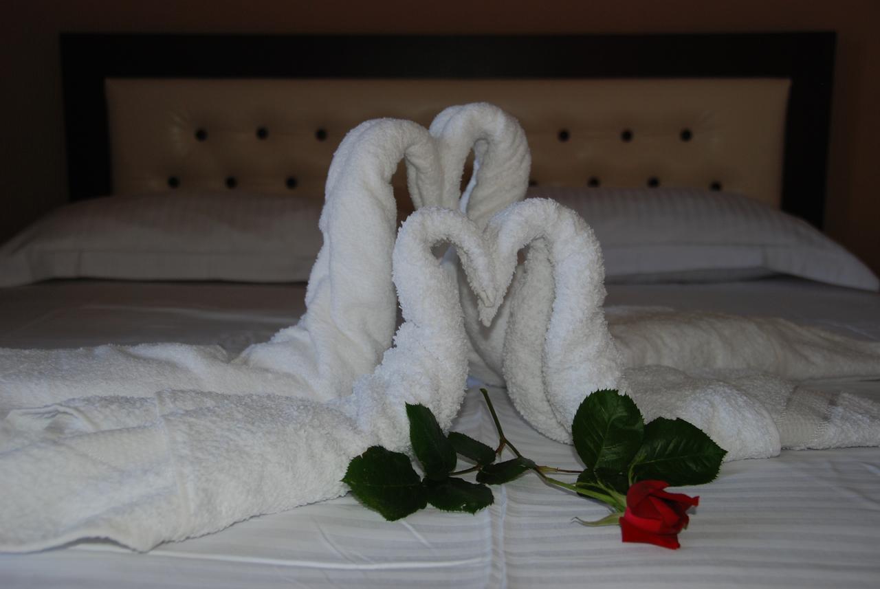 Olive Tree Apartment ساراندا المظهر الخارجي الصورة