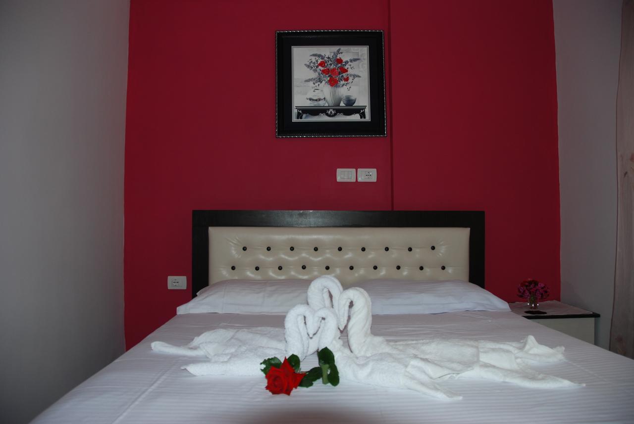 Olive Tree Apartment ساراندا المظهر الخارجي الصورة